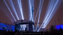 Световое шоу на Дворцовой площади в новогодние праздники