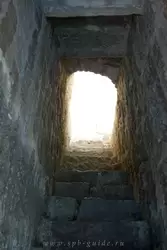 Лестница внутри Средней башни