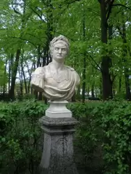 Император Нерон — скульптура в Летнем саду