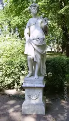 Скульптура Флора. Г. Мейринг, Италия, 1717 г.