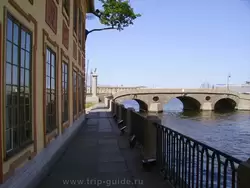 Вид на Прачечный мост от Летнего дворца