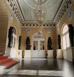Павловск, Египетский вестибюль