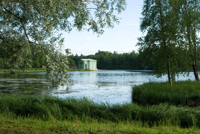 Гатчинский парк, Белое озеро и павильон Венеры
