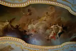 Венера и три грации на плафоне в Зале муз Китайского дворца