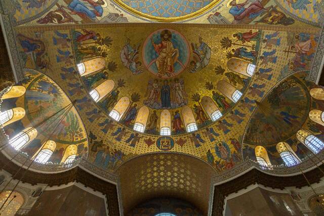 Морской собор в Кронштадте — росписи и мозаики в сводах