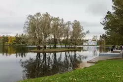 Большой пруд в Екатерининском парке в Царском Селе
