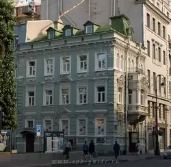 Здание административного корпуса завода Р. Лангензипена