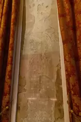 Росписи предположительно 18 века, обнаруженные во время реставрационных работ, в Зале с дубовым камином