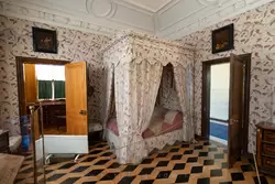 Спальня дворца Марли
