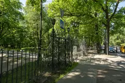 Ворота Летнего дворца Белосельских-Белозерских