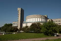 Зал заседаний, бывший кинотеатр «Прогресс», здание администрации Кировского района