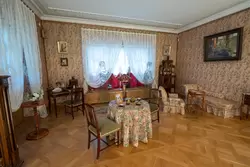 Фермерский дворец в Петергофе