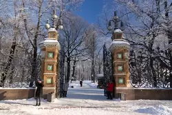 Ворота Михайловского сада