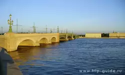 Троицкий мост, фотография