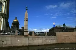 Санкт-Петербург, обелиск памятным наводнениям