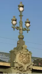 Фонарь Троицкого моста
