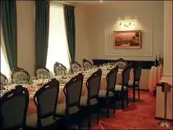 Ресторан в гостинице Петро Палас с Санкт-Петербурге