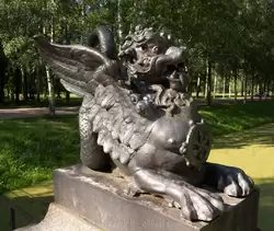 Александровский парк в Царском Селе, Драконов мост