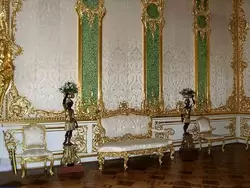 Екатерининский дворец, Зелёная столовая