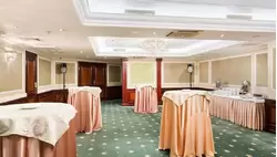 Конференц зал «Агат» в Гранд отеле Эмеральд