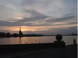 Белые ночи в Санкт-Петербурге, Петропавловская крепость