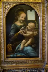 Леонардо да Винчи «Мадонна с цветком» («Мадонна Бенуа») в Эрмитаже