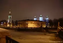 Красногвардейский мост и Никольский собор в Петербурге