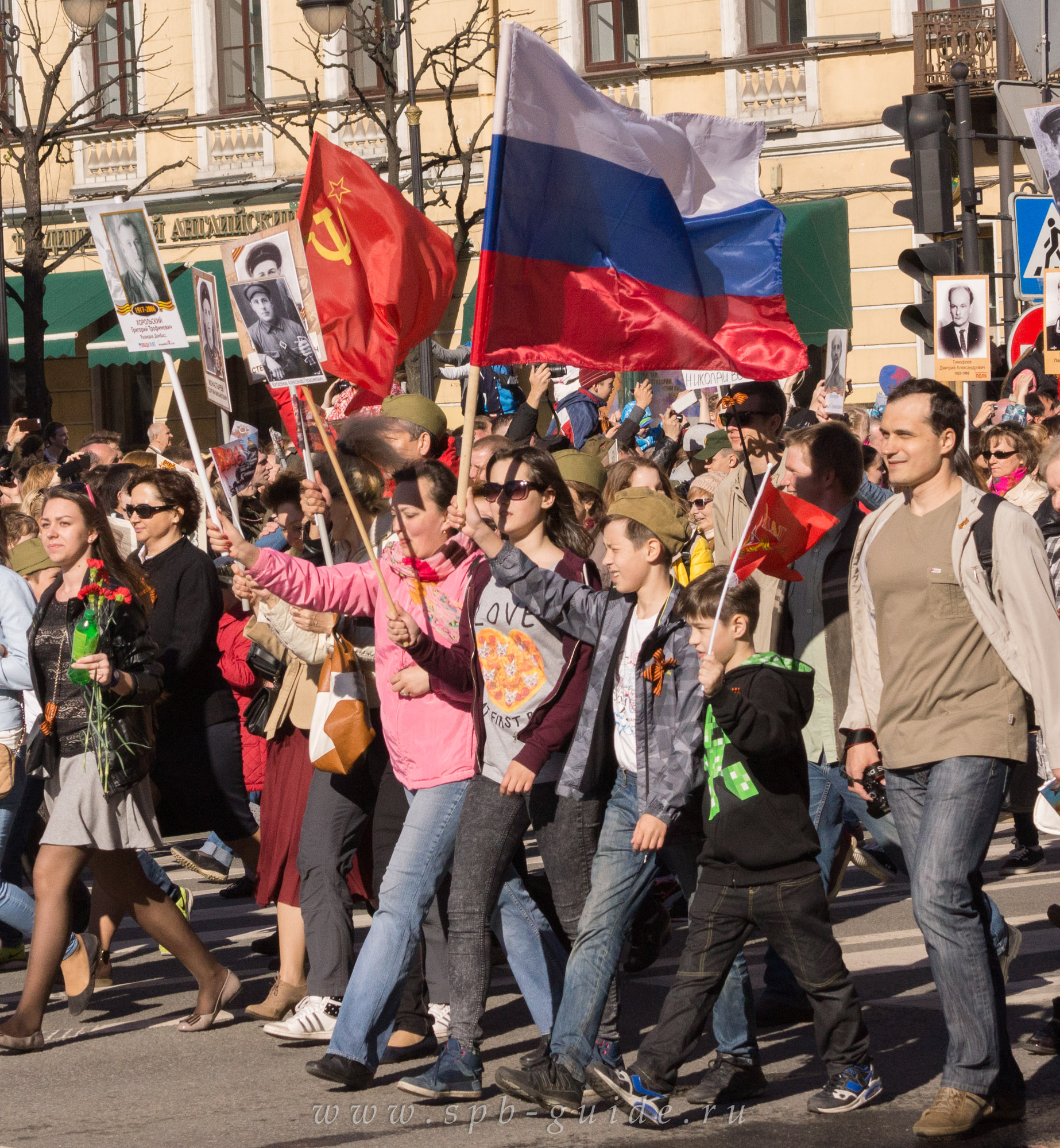 «Бессмертный полк» в Санкт-Петербурге