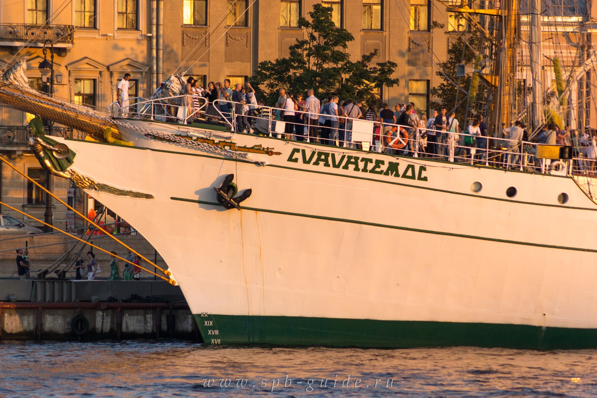 Трехмачтовый барк «Cuauhtemoc» Трехмачтовый барк «Cuauhtemoc»