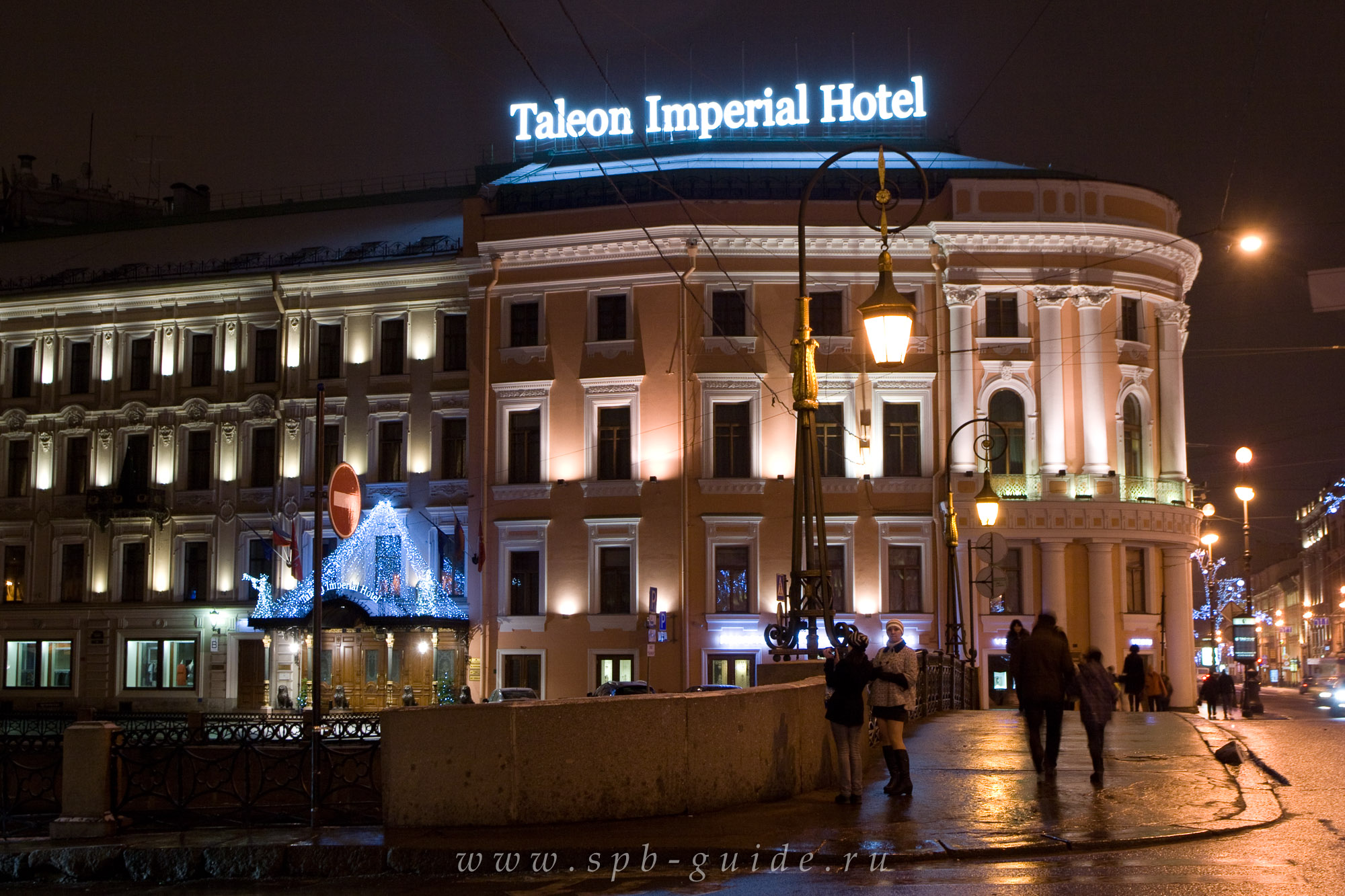 Самые дорогие отели петербурга. Талион Империал отель Санкт-Петербург. Талион Империал СПБ. Талеон гостиница Питер.