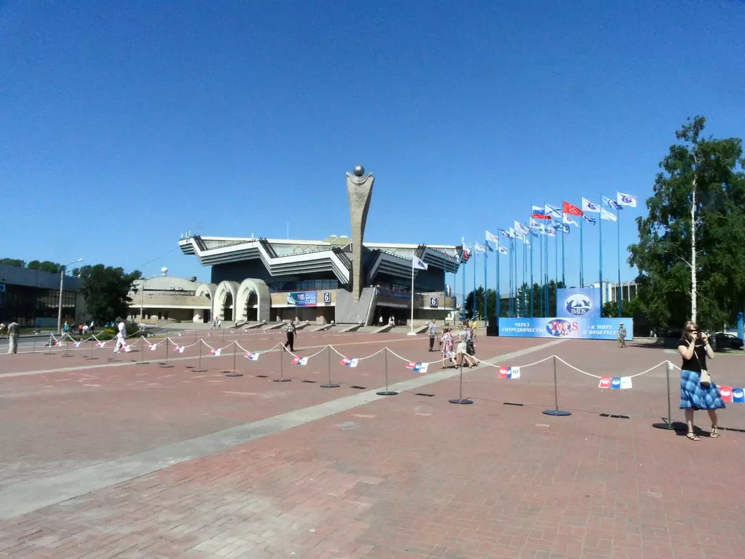 ЛенЭкспо в дни проведения Международного военно-морского салона ЛенЭкспо в дни проведения Международного военно-морского салона