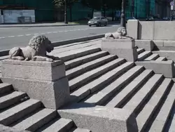 Львы на набережной Макарова Львы на набережной Макарова