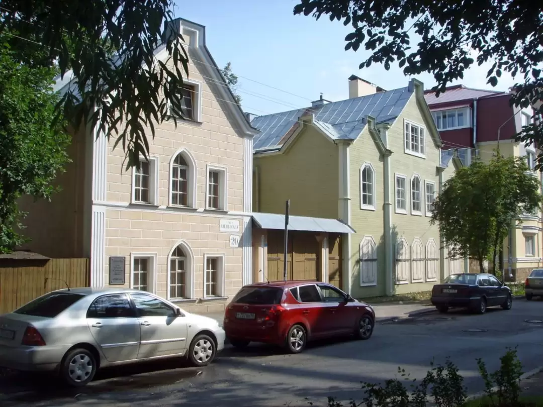 Памятник архитектуры. Дом адмирала П.Ф. Анжу. постр.1848-1949гг.