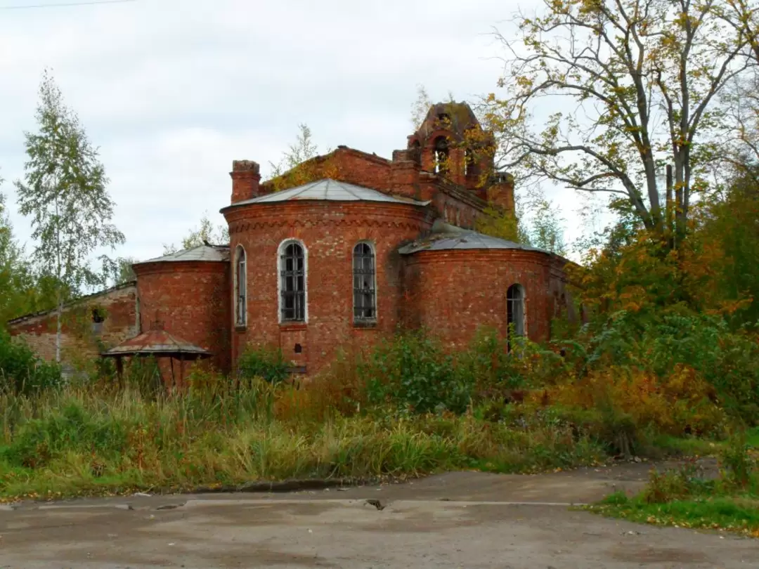 Свято-Троицкая церковь