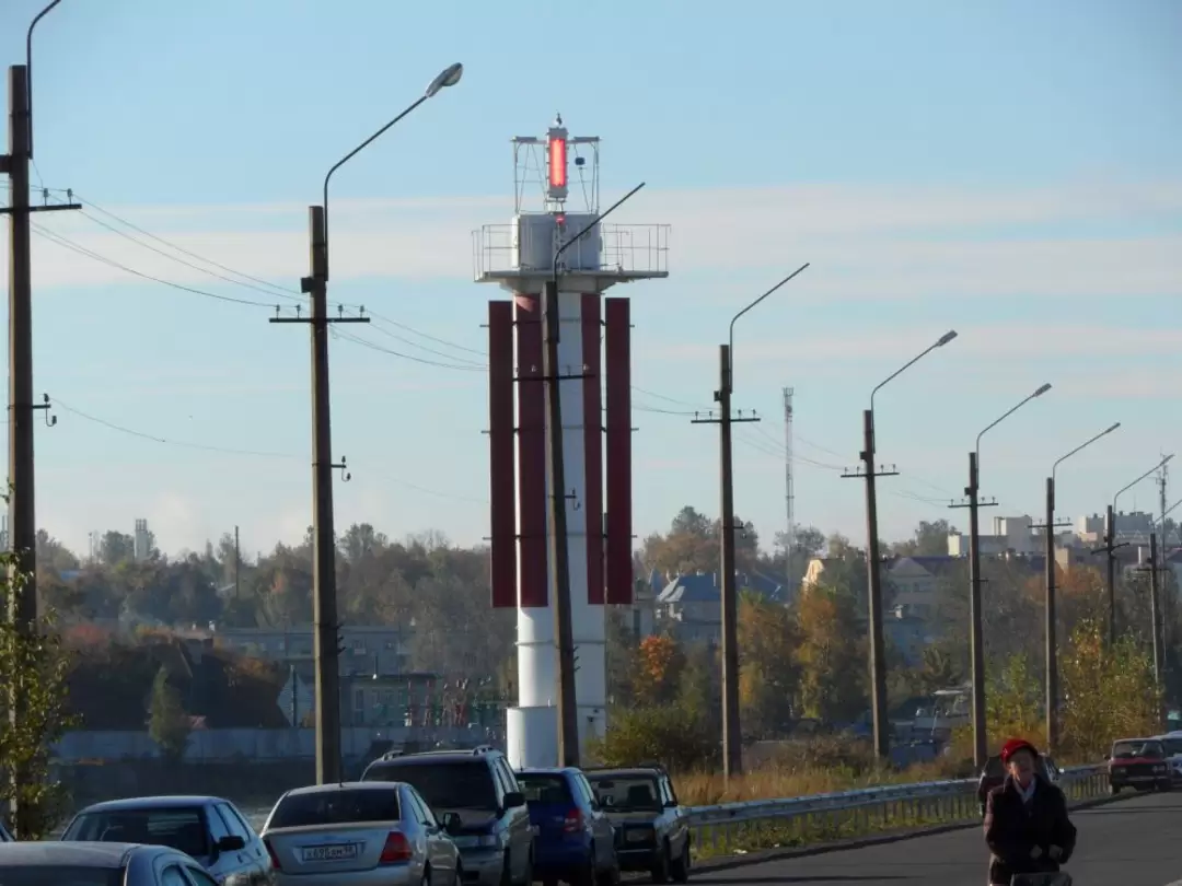 Угольная улица. Маяк