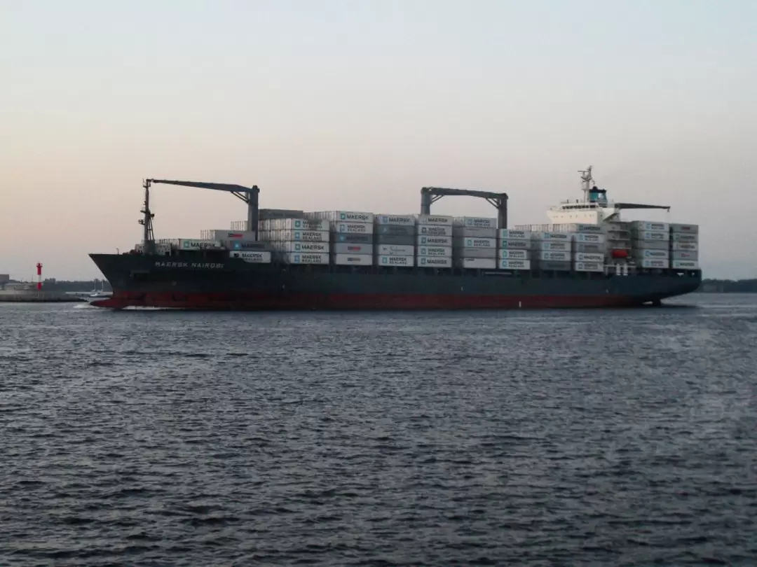Контейнеровоз «Maersk Nairobi» Контейнеровоз «Maersk Nairobi»