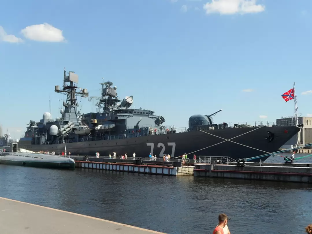 Сторожевой корабль (фрегат) «Ярослав Мудрый» проекта 11540 «Ястреб» Сторожевой корабль (фрегат) «Ярослав Мудрый» проекта 11540 «Ястреб»