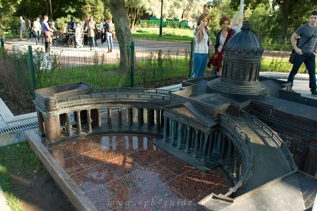 Казанский собор — «Мини город» в Санкт-Петербурге Казанский собор — «Мини город» в Санкт-Петербурге