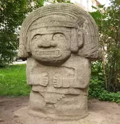 Дворик Кунсткамеры Дворик Кунсткамеры