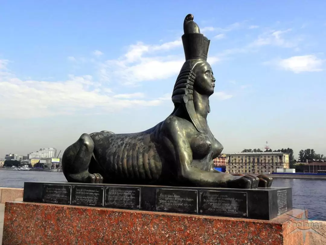 Памятник жертвам политических репрессий (Сфинксы Шемякина) Памятник жертвам политических репрессий (Сфинксы Шемякина)
