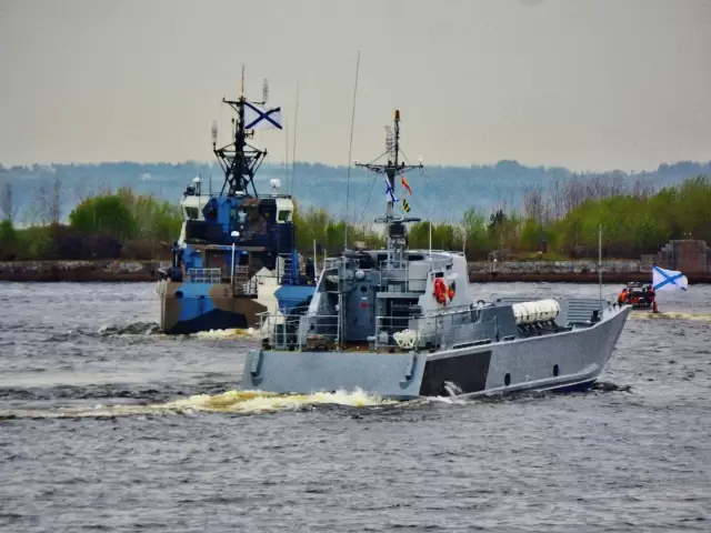 «Контр-Адмирал Демидов» — десантный катер на воздушной каверне проекта 11770 «Серна» «Контр-Адмирал Демидов» — десантный катер на воздушной каверне проекта 11770 «Серна»