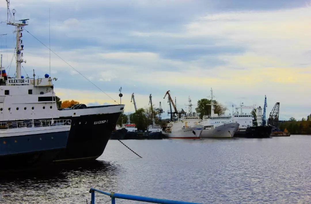 Ломоносовская гавань Ломоносовская гавань