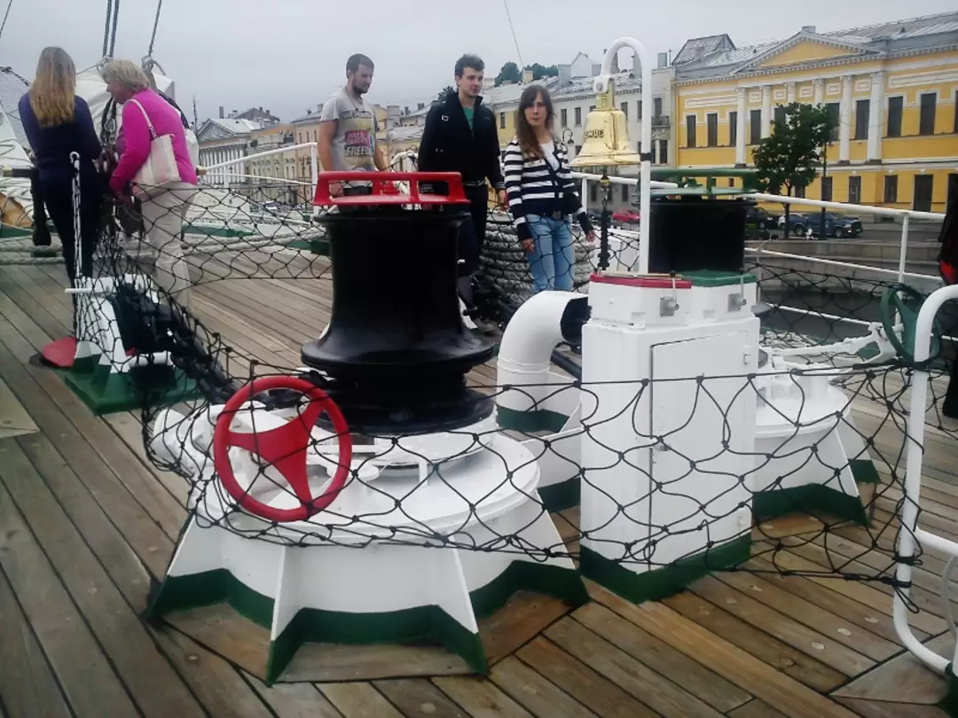 Барк «Куатемок» ВМС Мексики Барк «Куатемок» ВМС Мексики