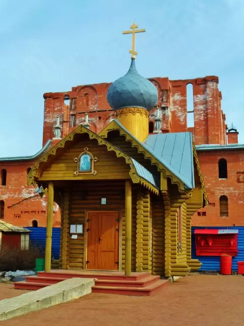 Часовня храма Благовещения Пресвятой Богородицы Часовня храма Благовещения Пресвятой Богородицы