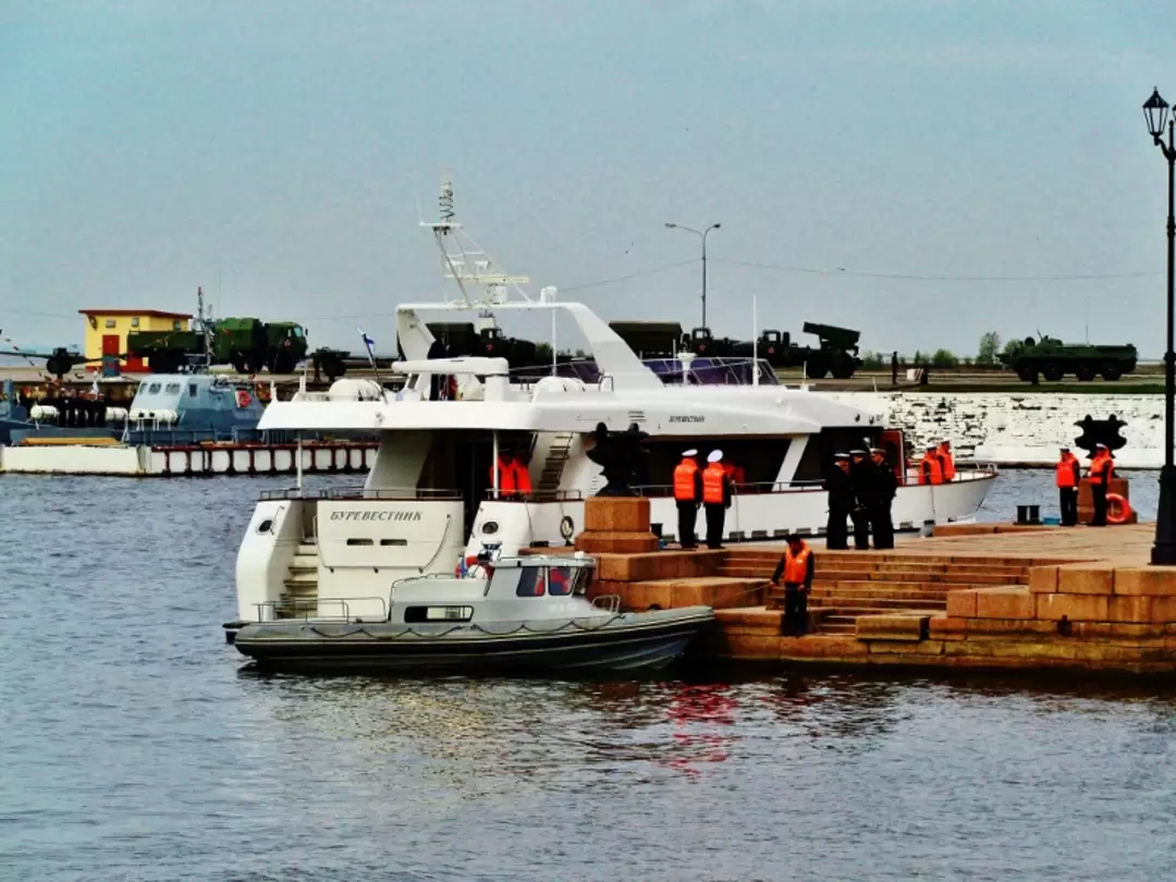 Петровская пристань Петровская пристань
