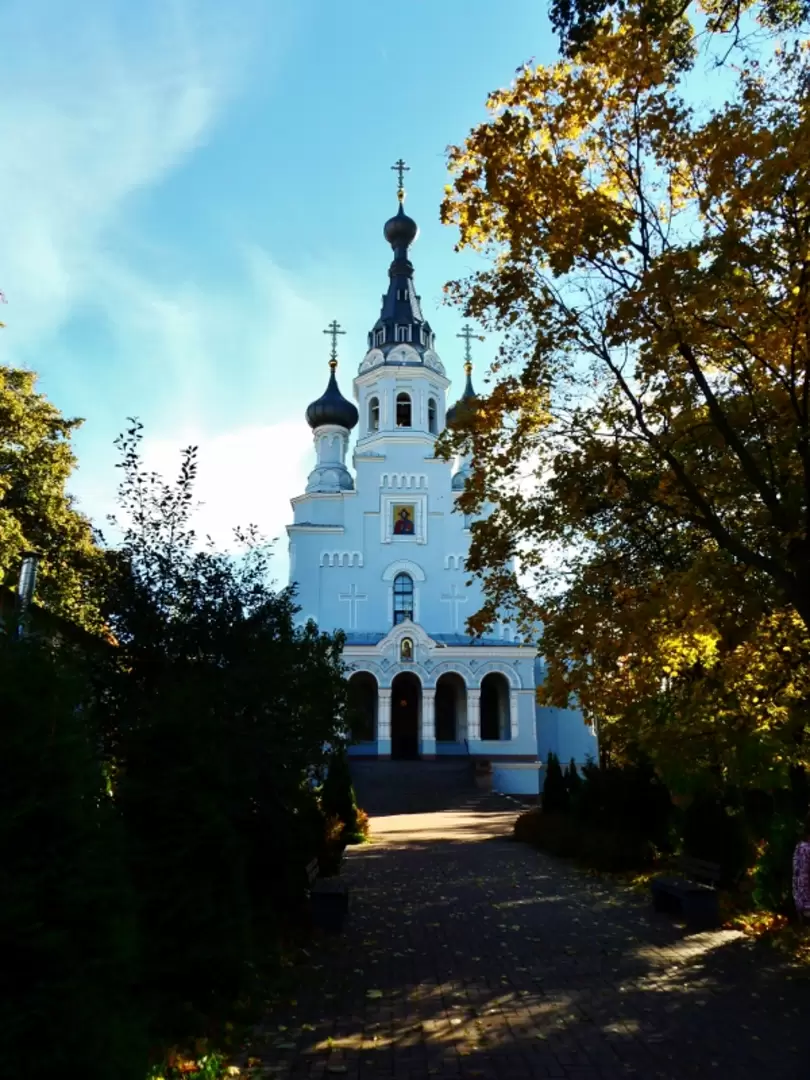 Собор Владимирской иконы Божией Матери. Освящение храма главным священником армии и флота протоиереем Петром Покровским состоялось 24 февраля (7 марта) 1880 года Собор Владимирской иконы Божией Матери. Освящение храма главным священником армии и флота протоиереем Петром Покровским состоялось 24 февраля (7 марта) 1880 года
