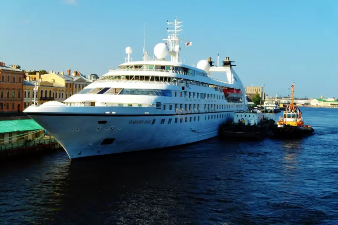 «Seabourn Pride» круизная пятизвездочная мега-яхта компании «Seabourn Cruise Line» «Seabourn Pride» круизная пятизвездочная мега-яхта компании «Seabourn Cruise Line»