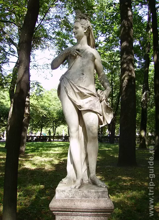 Нимфа Воздуха. Дж. и П. Гропелли, Италия, 1717 г. Нимфа Воздуха. Дж. и П. Гропелли, Италия, 1717 г.