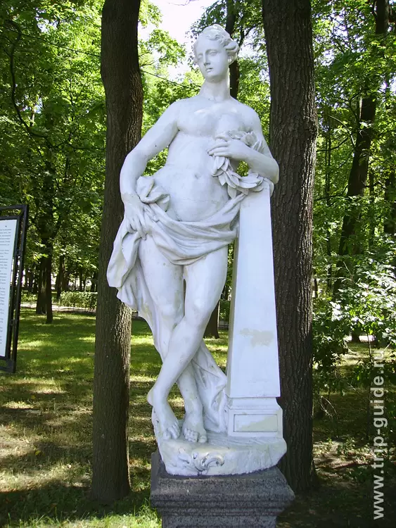 Скульптура Слава. П. Барата, Италия, 1718 г. Скульптура Слава. П. Барата, Италия, 1718 г.