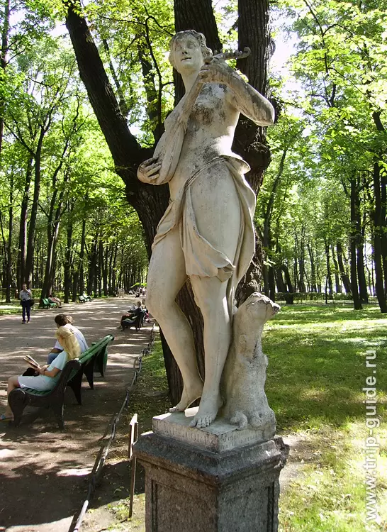 Терпсихора — муза танца. Дж. и П. Гропелли, Италия, 1722 г. Терпсихора — муза танца. Дж. и П. Гропелли, Италия, 1722 г.